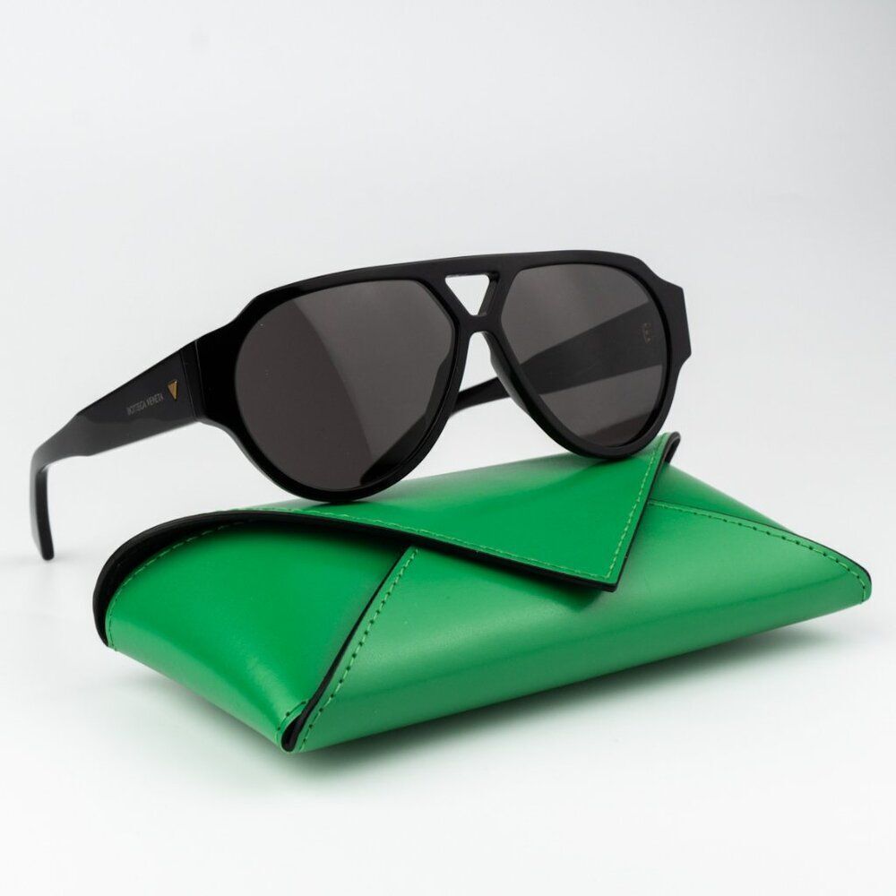 NEW Bottega Veneta BV1318S 001 Black Grey Pilot Unisex Sunglasses